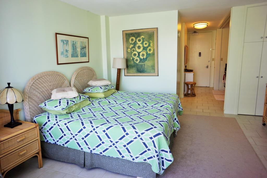 Waikiki Studio At Ilikai Marina - Great Apartment By The Beach Honolulu Room photo